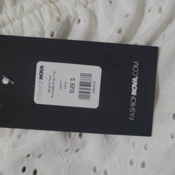 Fashion nova pleated skort & ruffle top - Picture 4 of 4